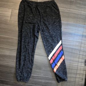 Comfy Cropped Sweatpants M